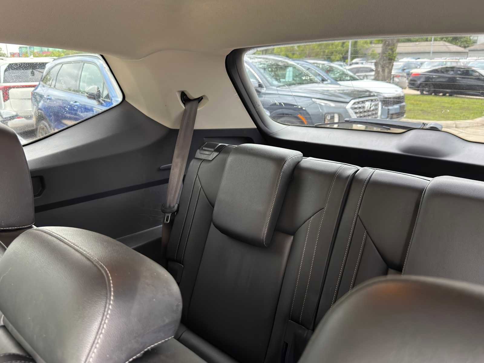 Used 2019 Volkswagen Atlas SE FWD image 25