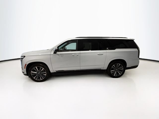 Used 2026 Cadillac Escalade ESV Sport w/ Touring Package AWD/4WD image 4