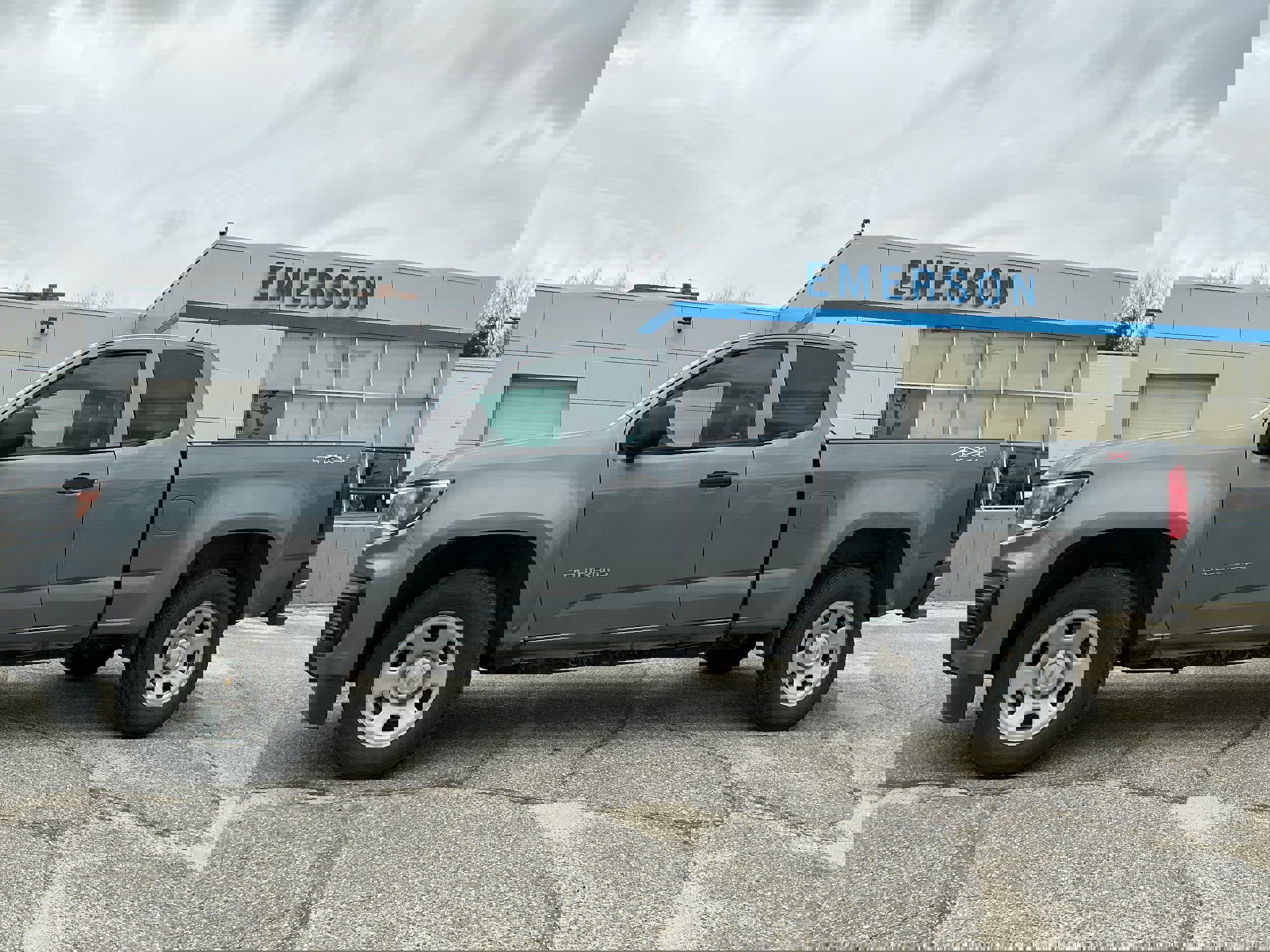 Certified 2022 Chevrolet Colorado W/T w/ WT Convenience Package AWD/4WD image 11