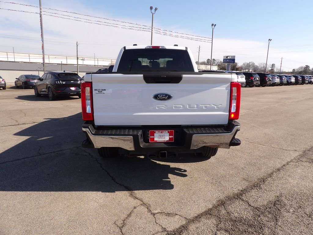 Used 2024 Ford F250 XLT image 7