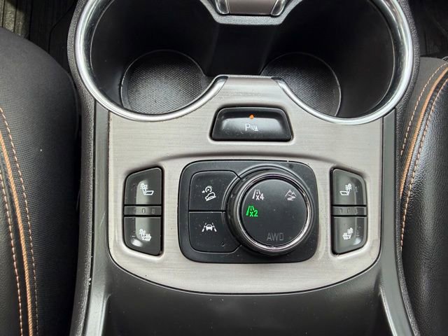 Used 2022 GMC Terrain AT4 w/ Infotainment Package II AWD/4WD image 27