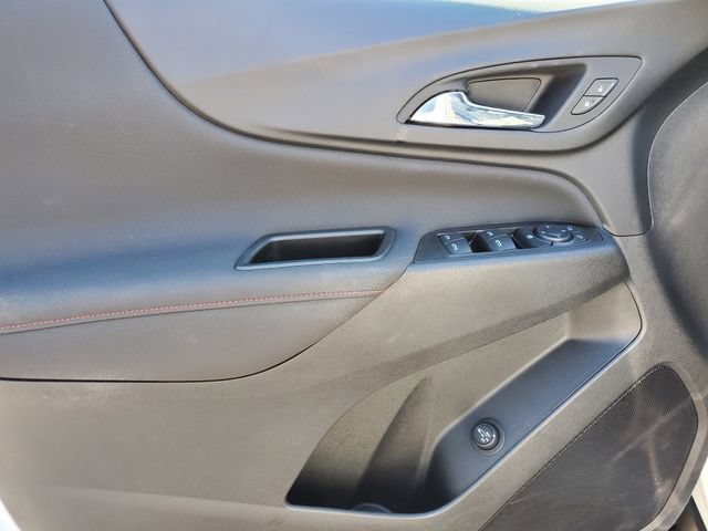Certified 2022 Chevrolet Equinox RS w/ LPO, Floor Liner Package FWD image 19
