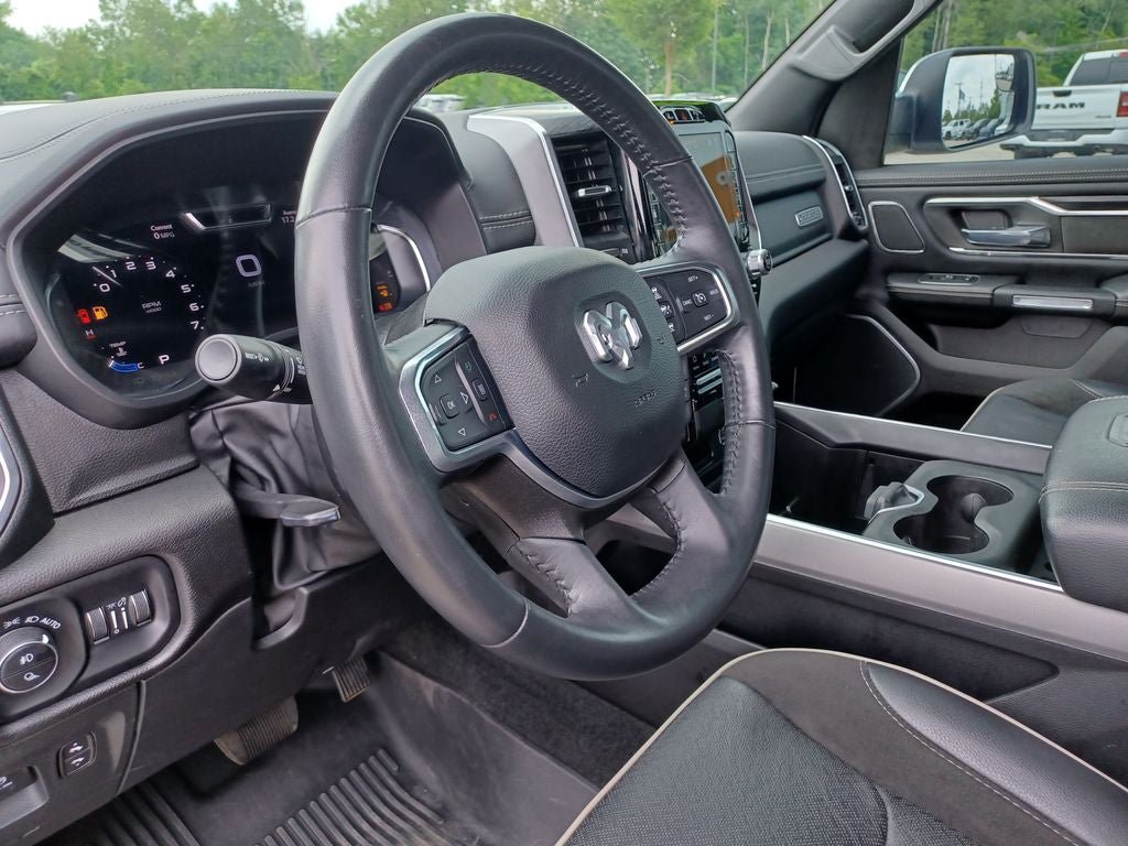 Used 2023 RAM 1500 Laramie AWD/4WD image 14