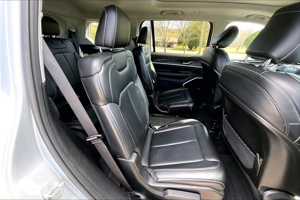 Used 2021 Jeep Grand Cherokee L Limited image 24