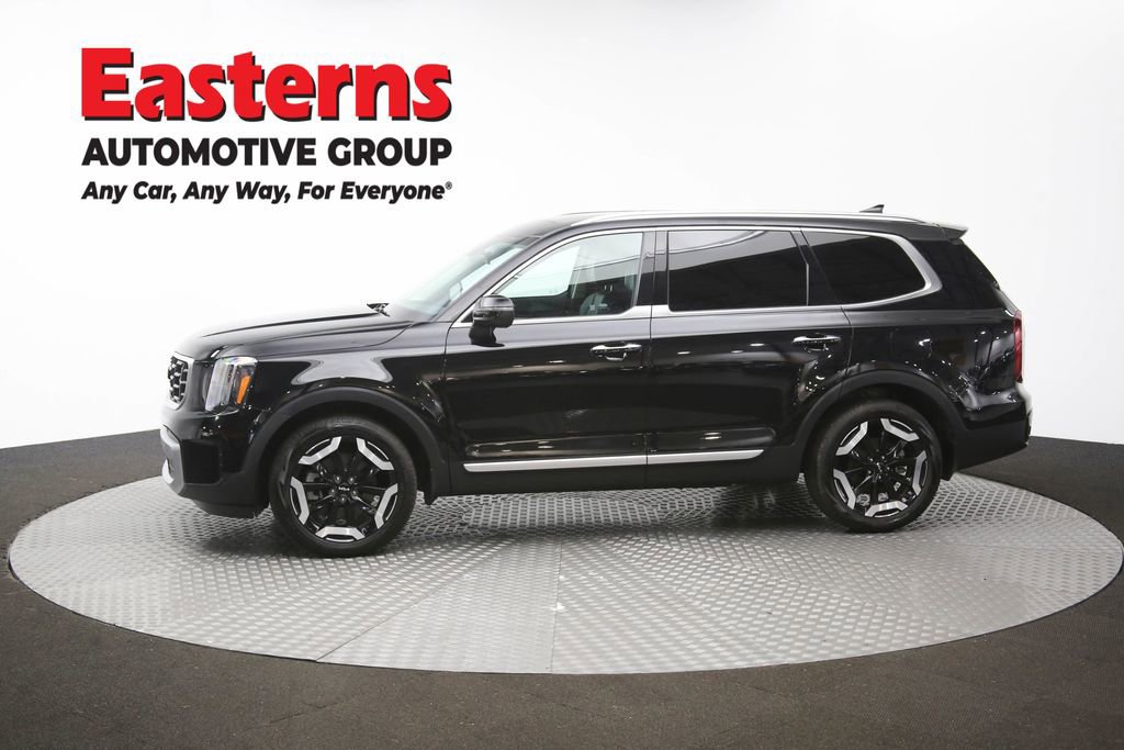 Used 2025 Kia Telluride S AWD/4WD image 59