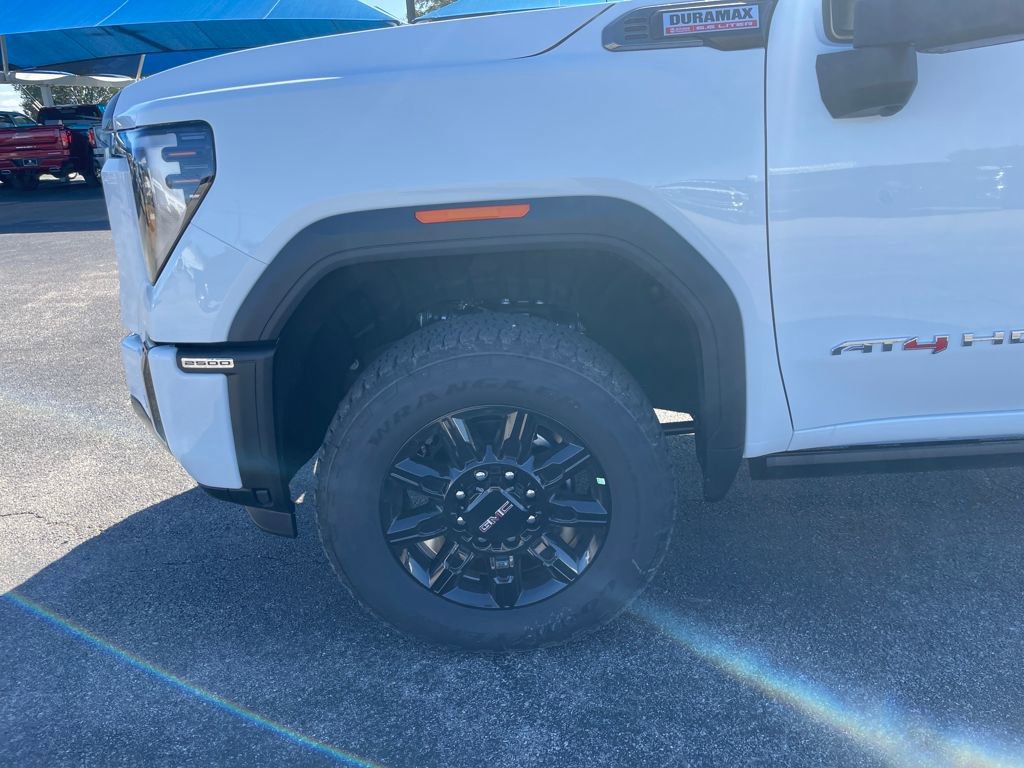 New 2026 GMC Sierra 2500 AT4 w/ AT4 Premium Plus Package image 27