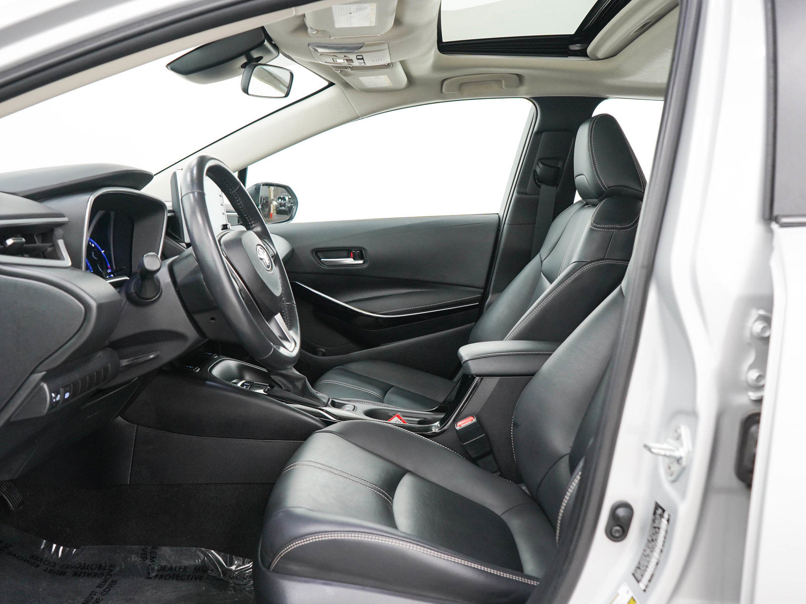 Used 2022 Toyota Corolla XLE FWD image 20