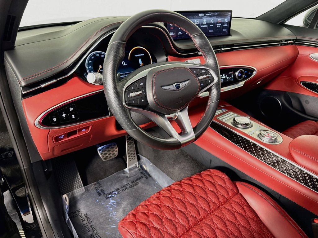 Used 2024 Genesis GV70 3.5T Sport w/ Sport Prestige Package AWD/4WD image 9