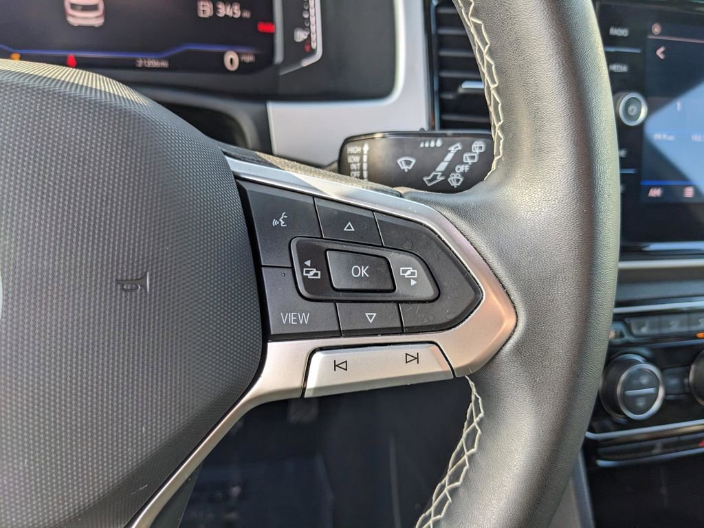 Used 2023 Volkswagen Atlas Cross Sport SE FWD image 28