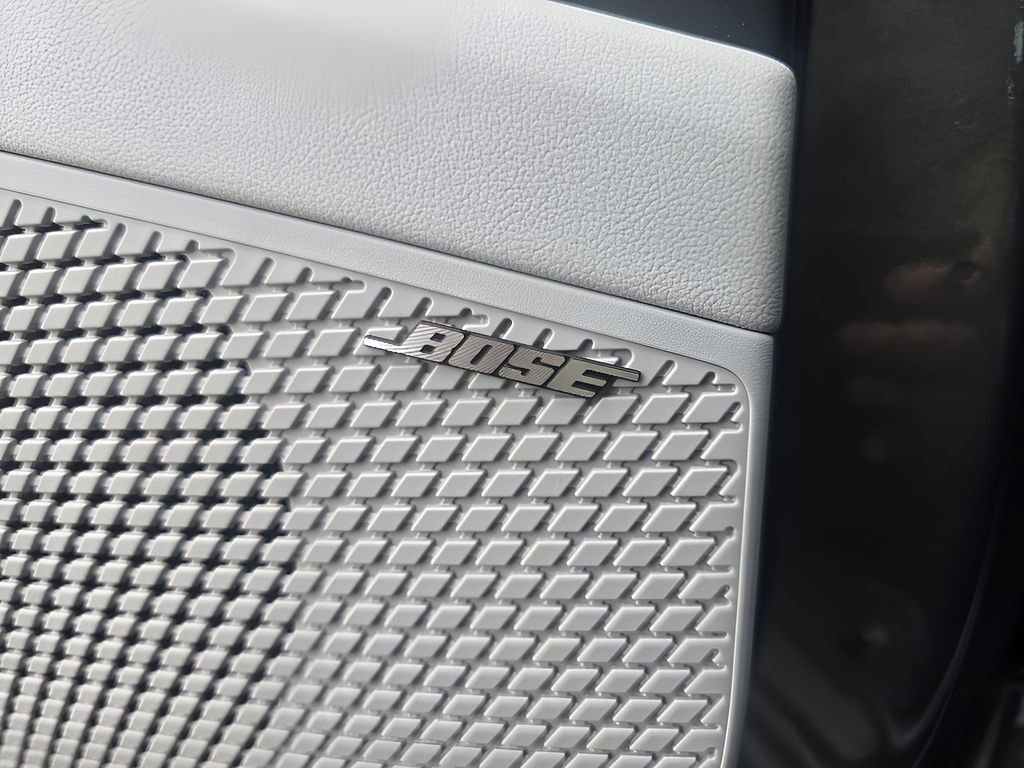 New 2026 Hyundai Elantra Limited image 17