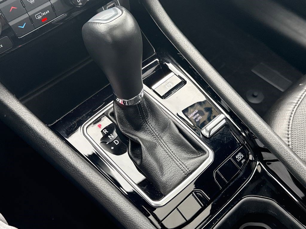 Used 2023 Jeep Compass Limited w/ Elite Group image 33