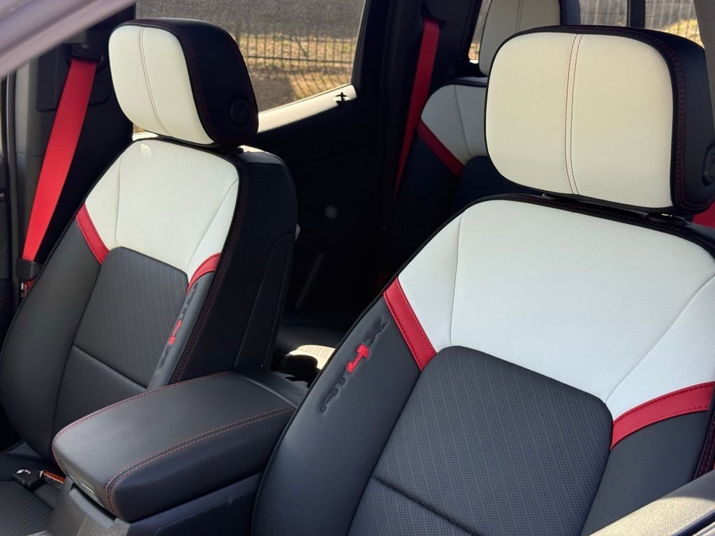 New 2026 GMC Canyon AT4X AWD/4WD image 18