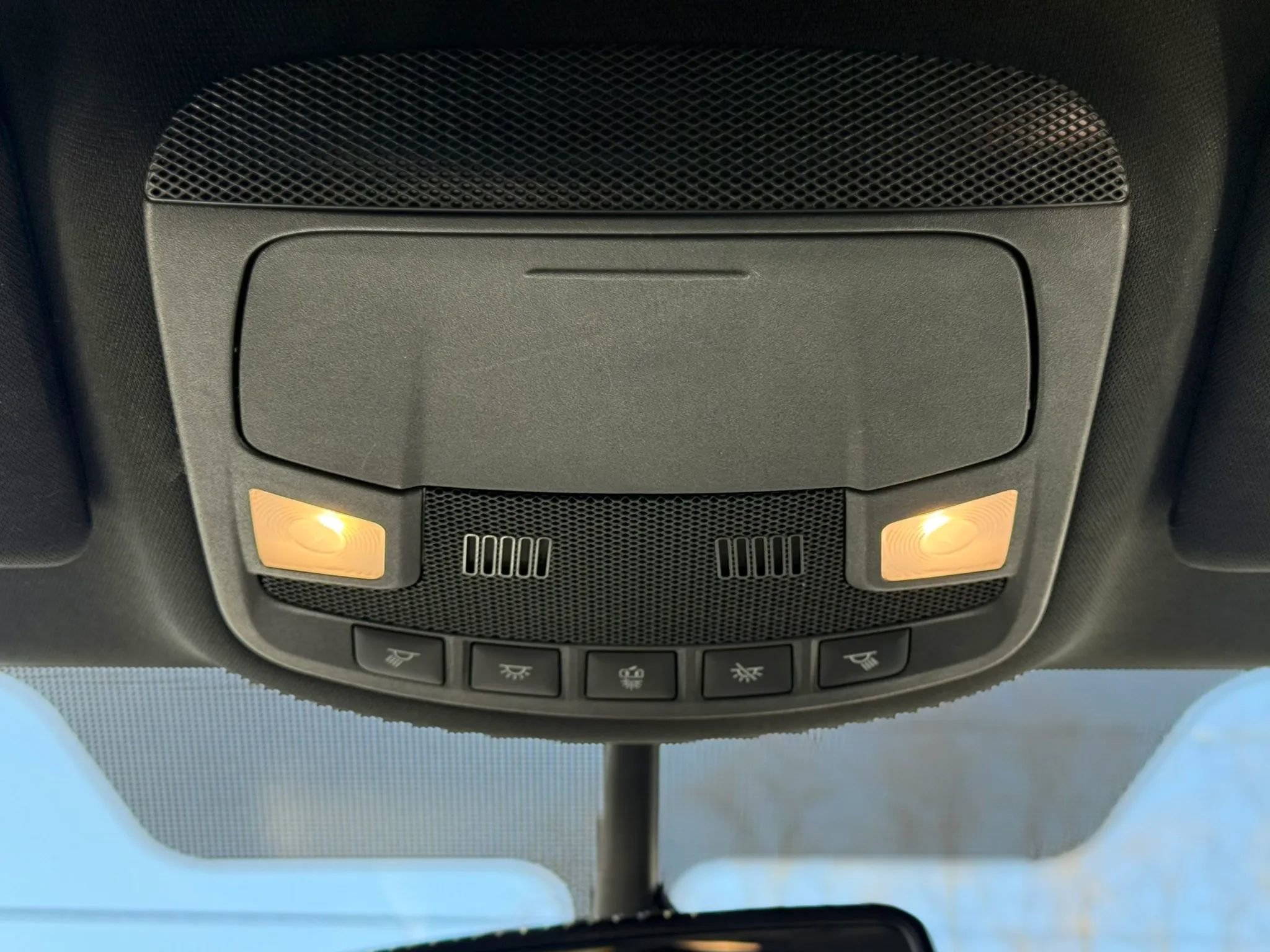 Used 2017 Lincoln MKC Premiere image 26