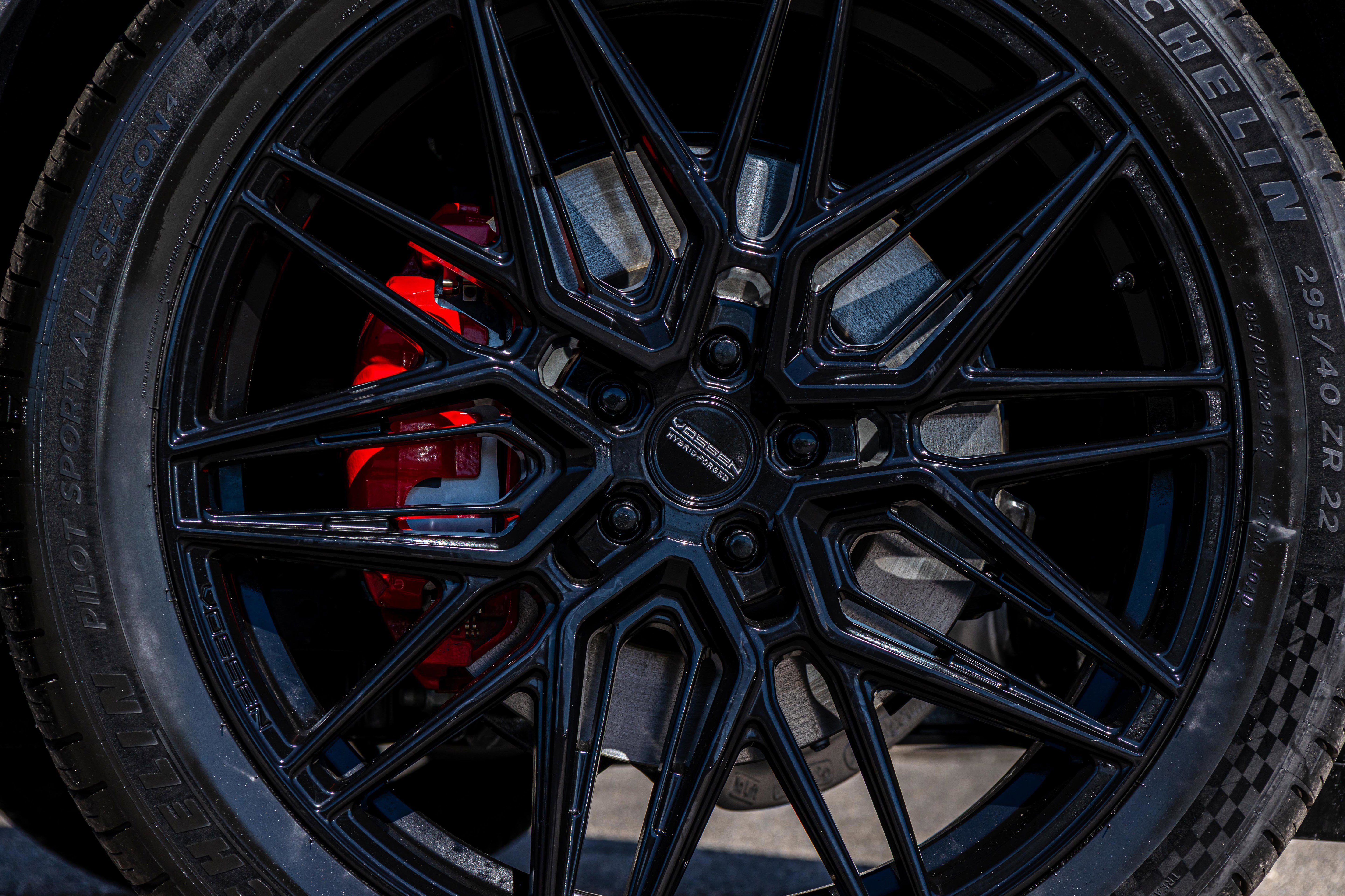 New 2026 Ford Explorer ST w/ Sun And Sound Package image 32