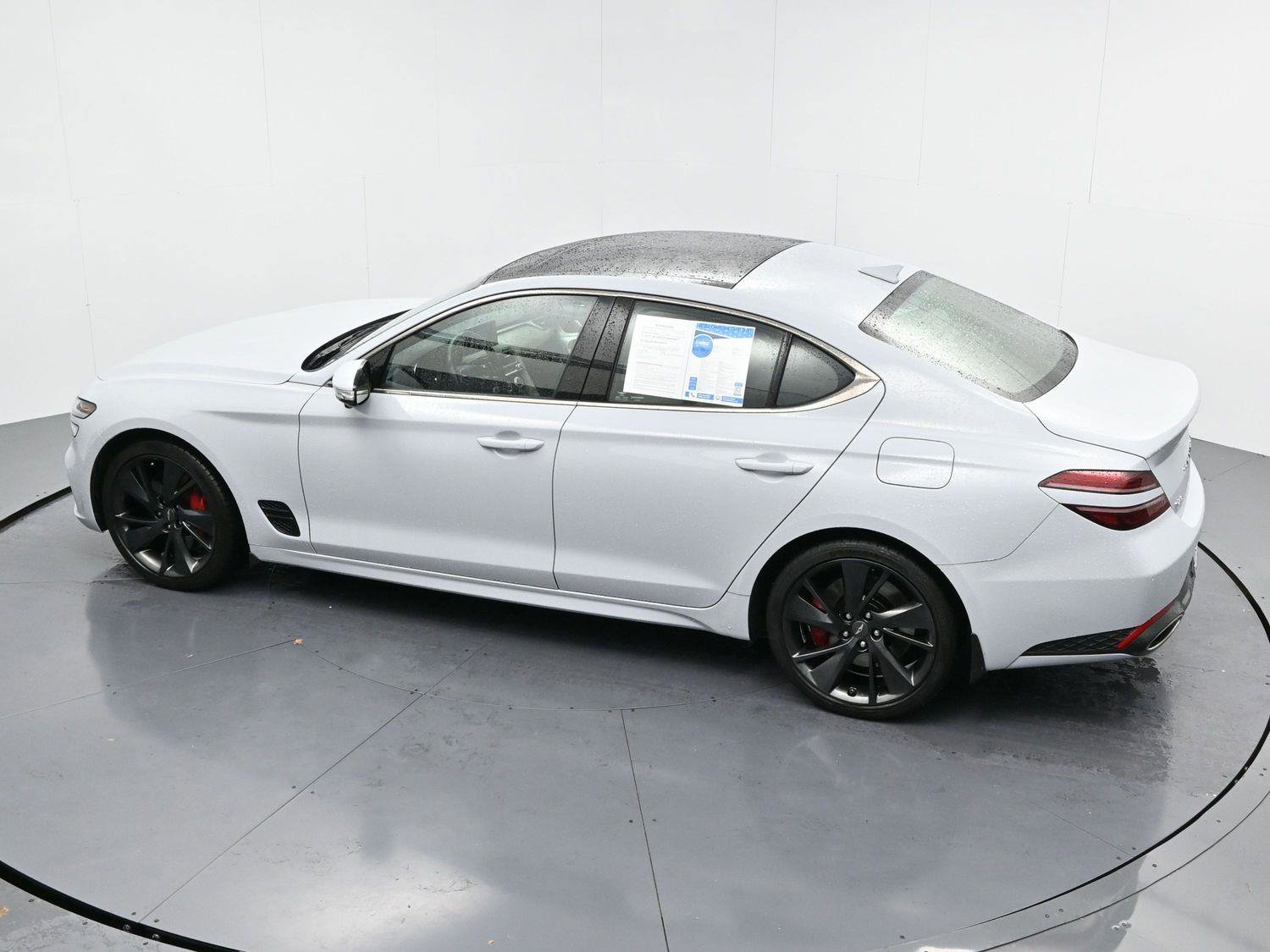 Used 2022 Genesis G70 3.3T w/ Sport Prestige Package image 41