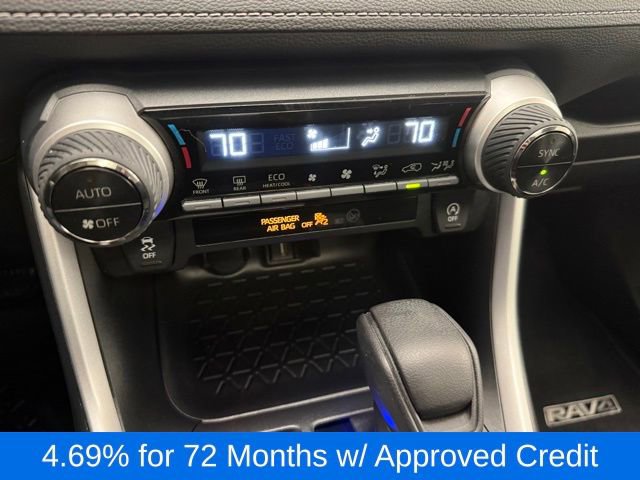 Used 2020 Toyota RAV4 XLE image 21