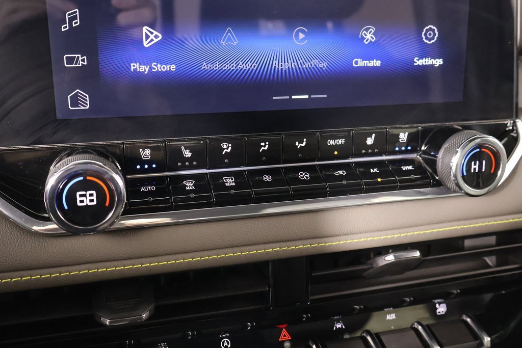 Used 2023 Chevrolet Colorado ZR2 w/ ZR2 Convenience Package III image 7