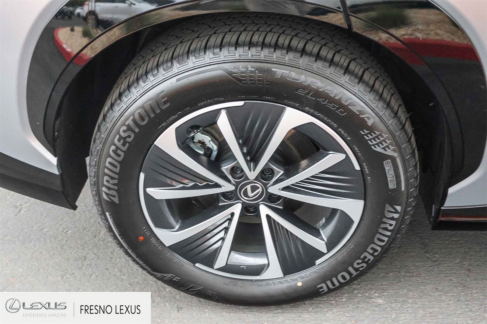 Used 2025 Lexus RZ 450e image 8