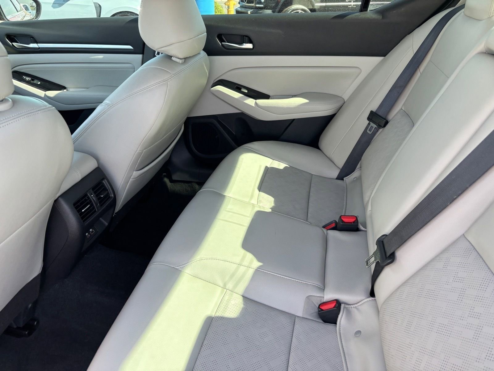 Used 2023 Nissan Altima 2.5 SL image 18