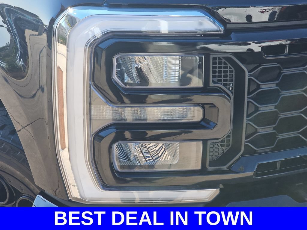 New 2026 Ford F250 Lariat w/ Black Appearance Package AWD/4WD image 34