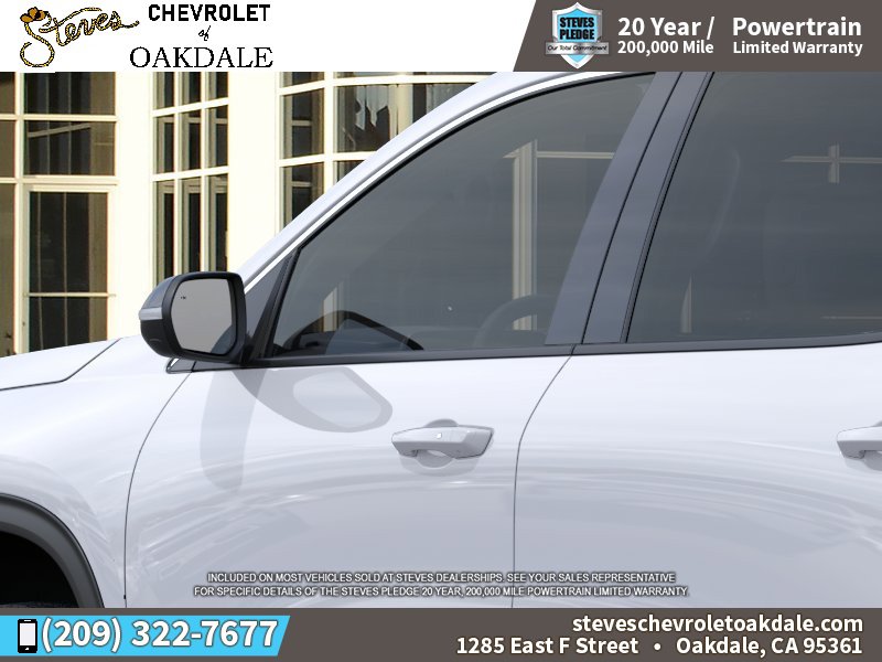 New 2026 Chevrolet Traverse LT w/ Driver Confidence Package AWD/4WD image 12