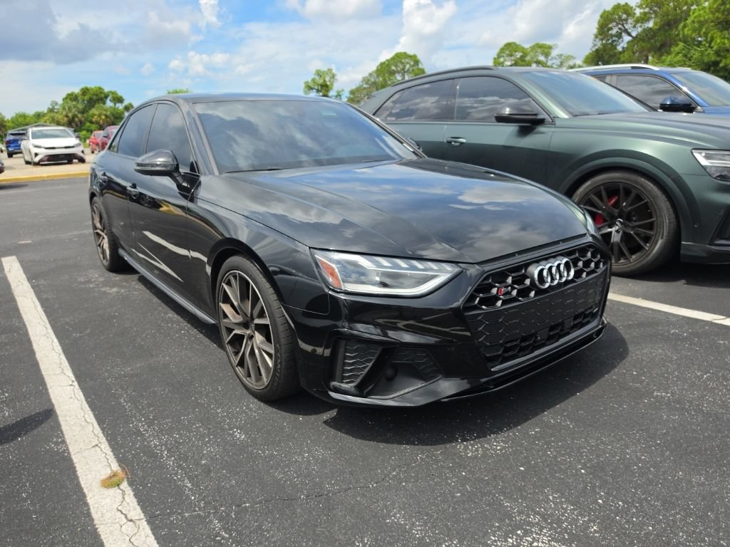 Used 2021 Audi S4 Premium Plus w/ Premium Plus Package AWD/4WD image 3