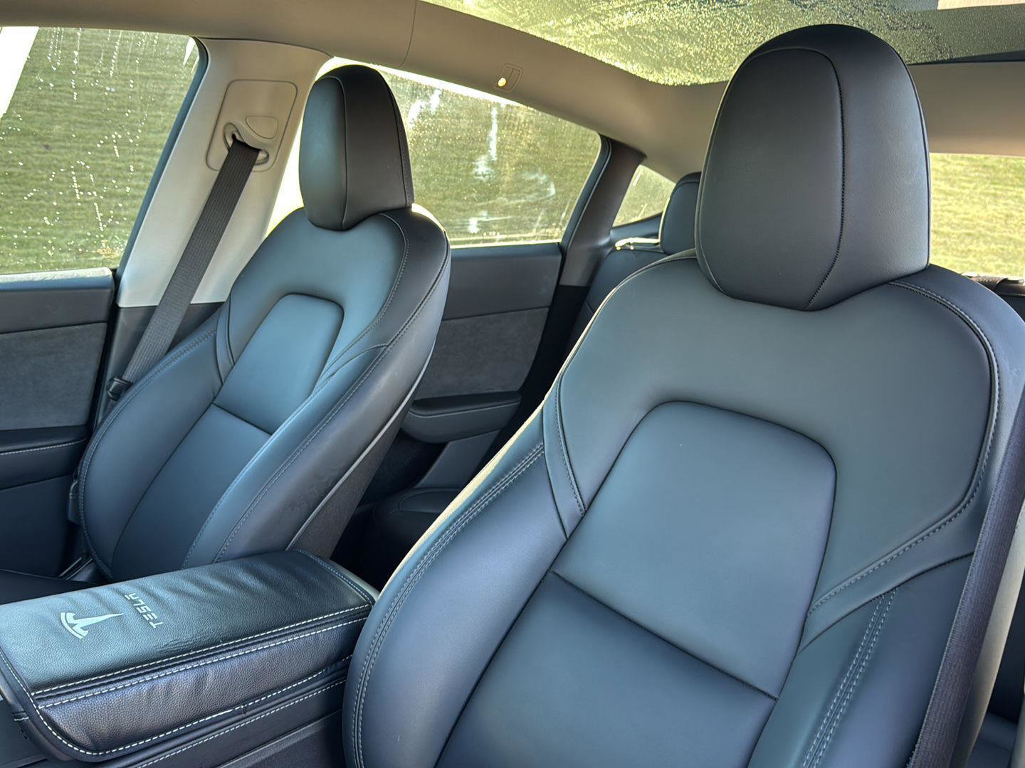 Used 2023 Tesla Model Y Long Range image 23