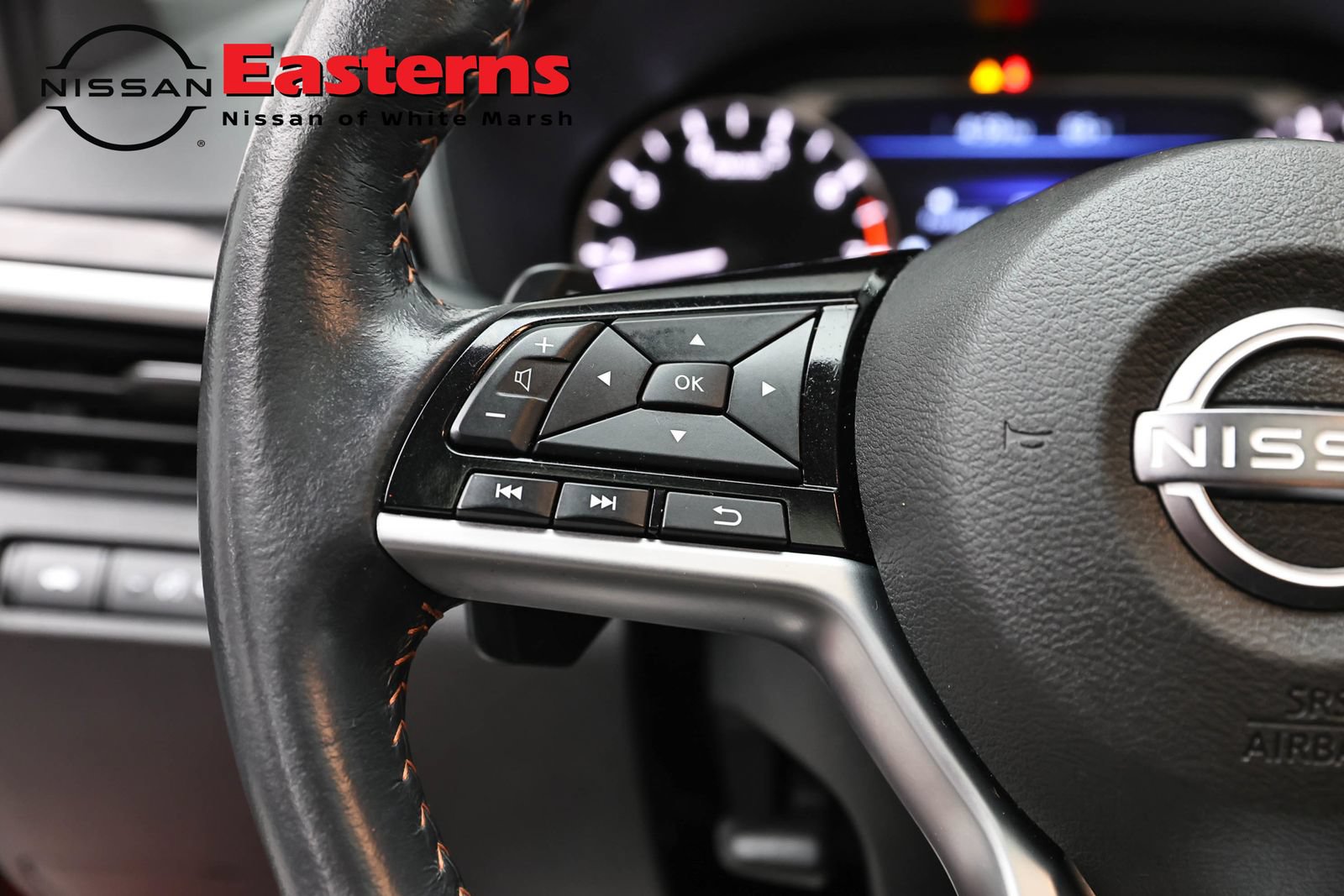 Used 2023 Nissan Altima 2.5 SR w/ SR Premium Package FWD image 15