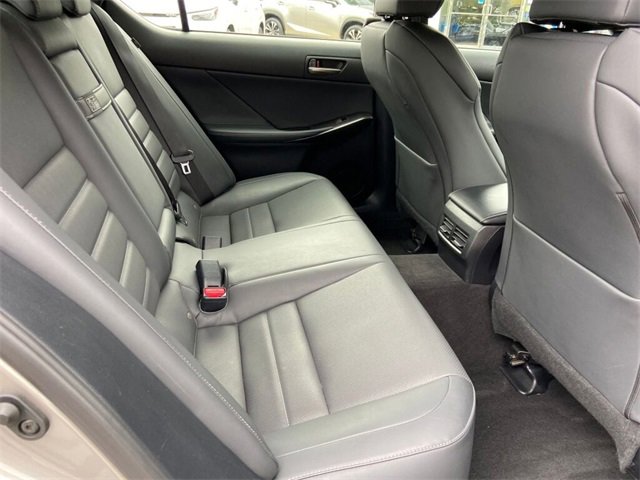 Certified 2023 Lexus IS 350 F Sport image 28