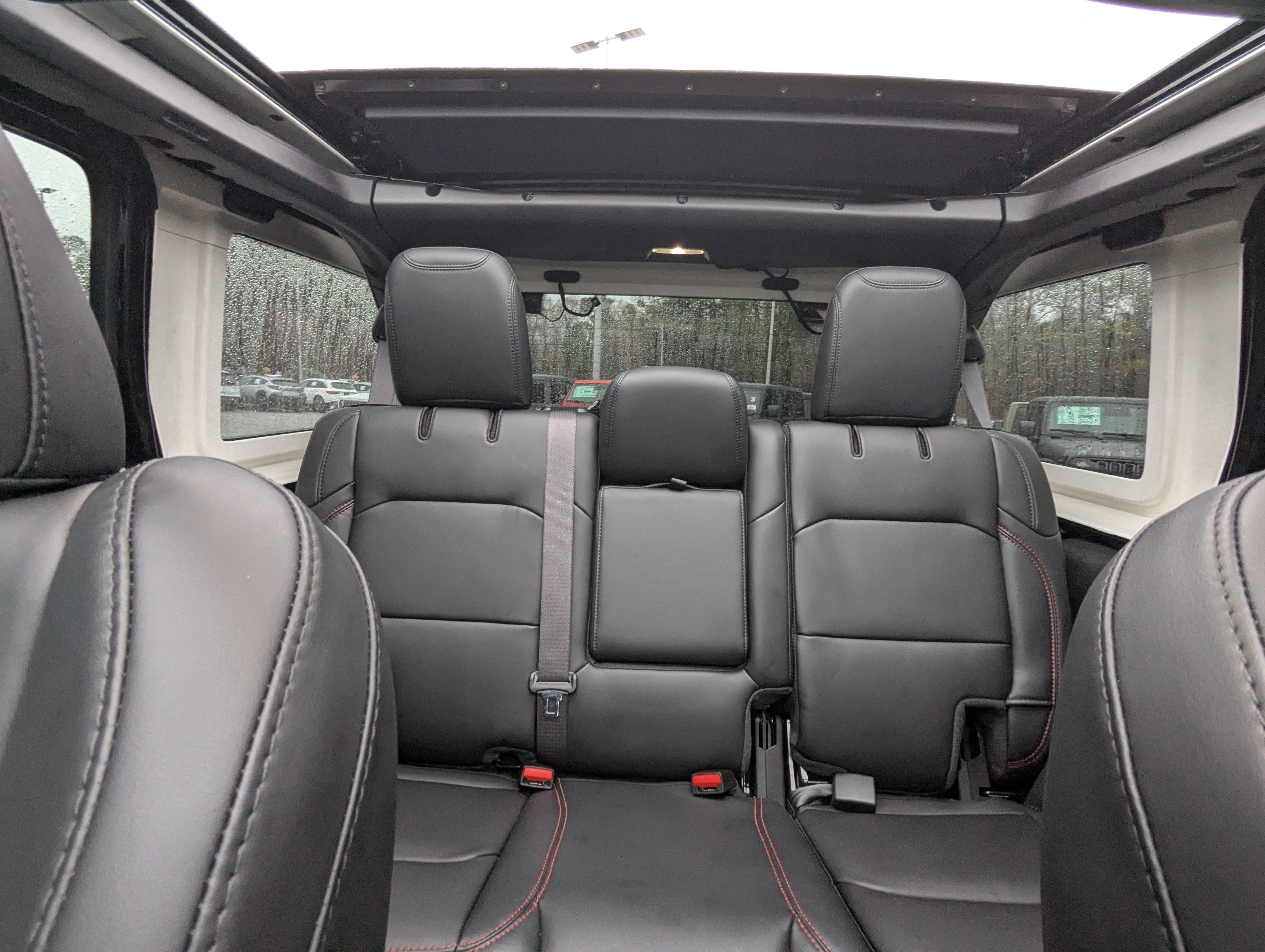 Used 2026 Jeep Wrangler Rubicon image 10