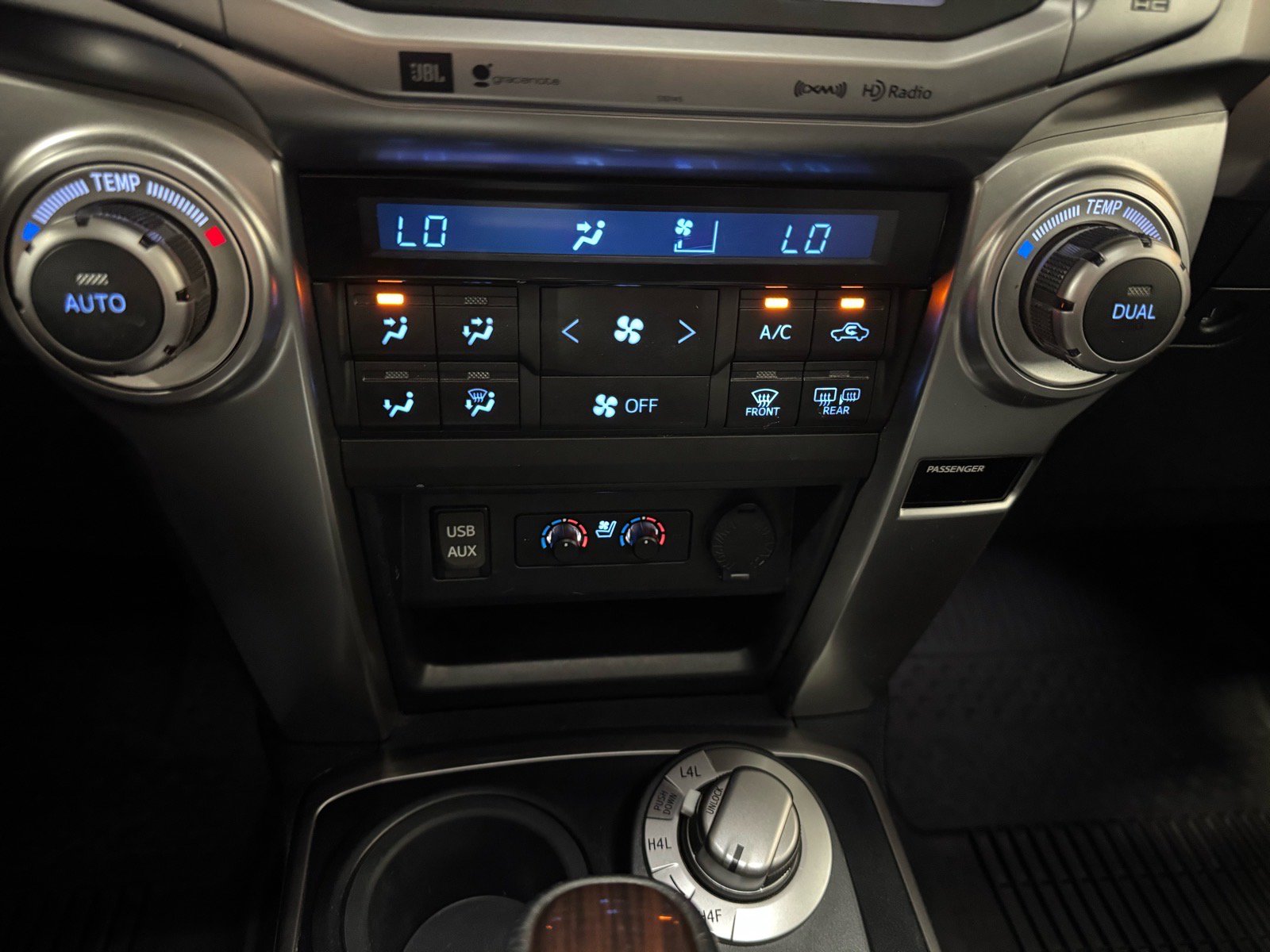 Used 2017 Toyota 4Runner Limited AWD/4WD image 21