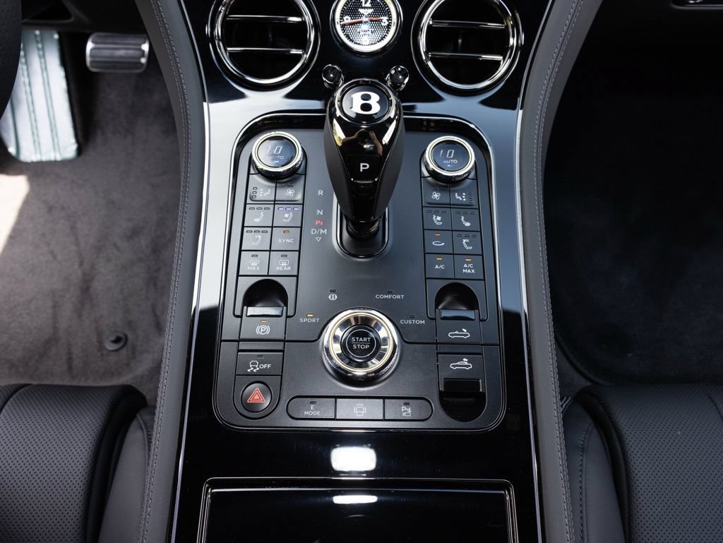 Used 2025 Bentley Continental GTC AWD/4WD image 36