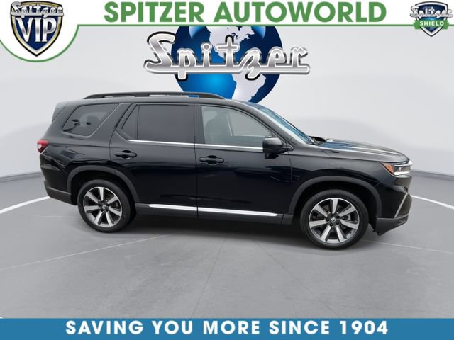 Used 2025 Honda Pilot Touring image 10