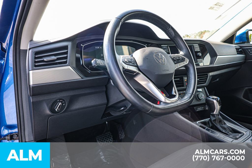 Used 2024 Volkswagen Jetta S image 27