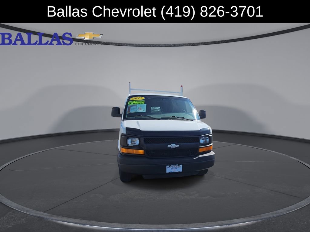 Certified 2015 Chevrolet Express 3500 Extended RWD image 3
