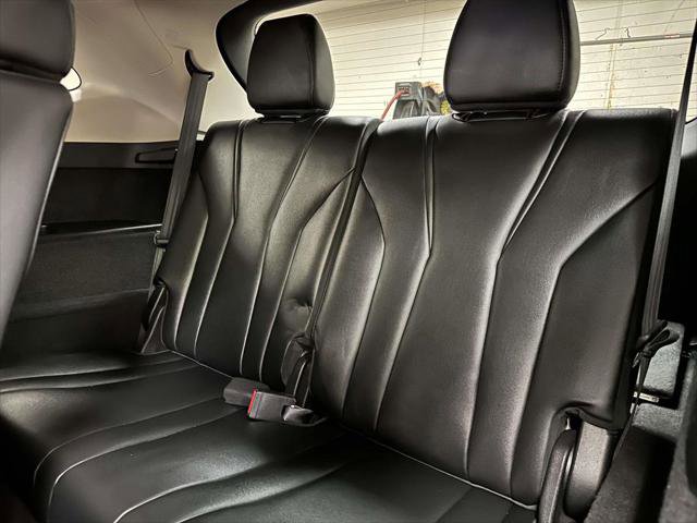 Used 2022 Acura MDX SH-AWD image 17