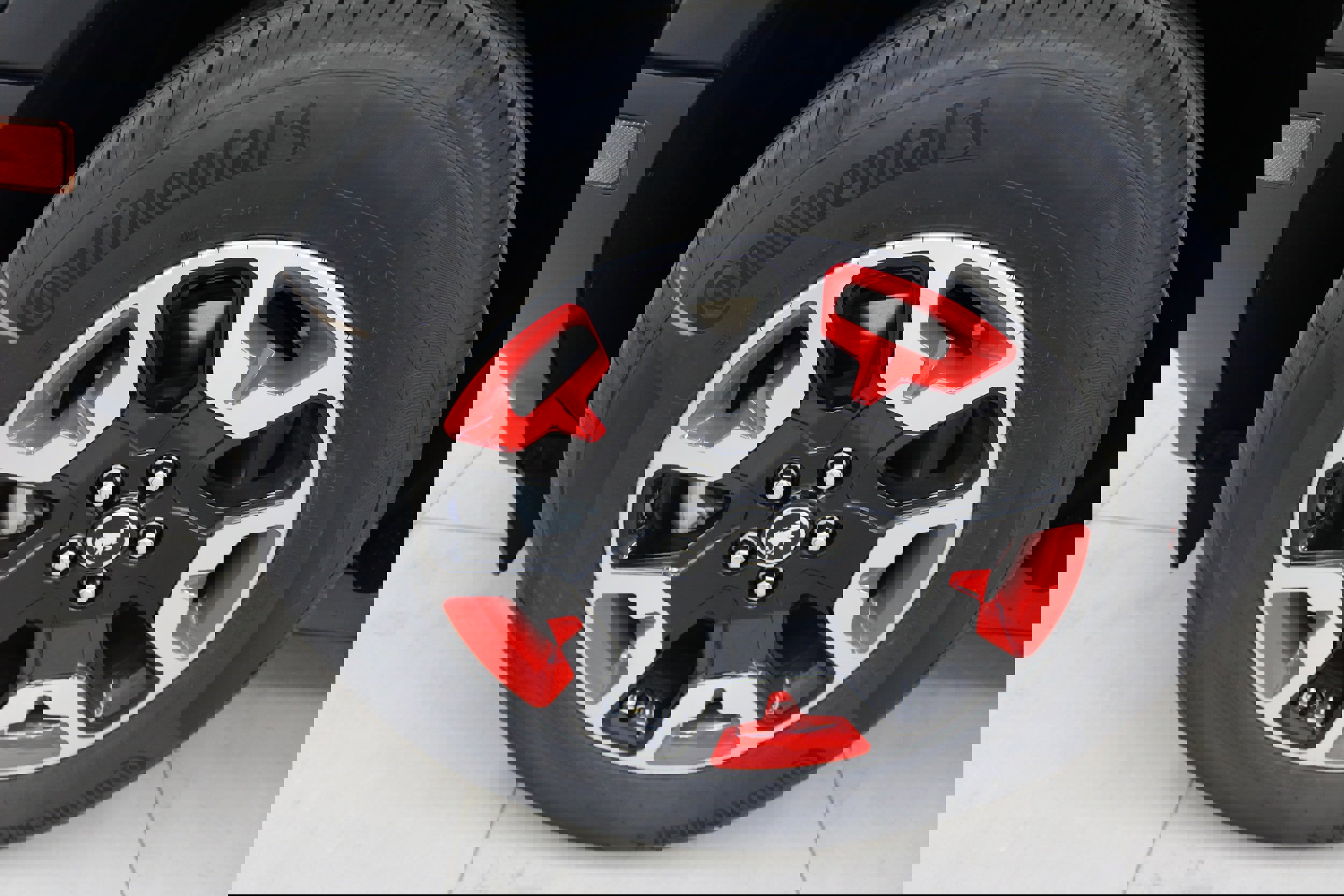 New 2025 Ford Bronco Sport Free Wheeling w/ Convenience Package image 12