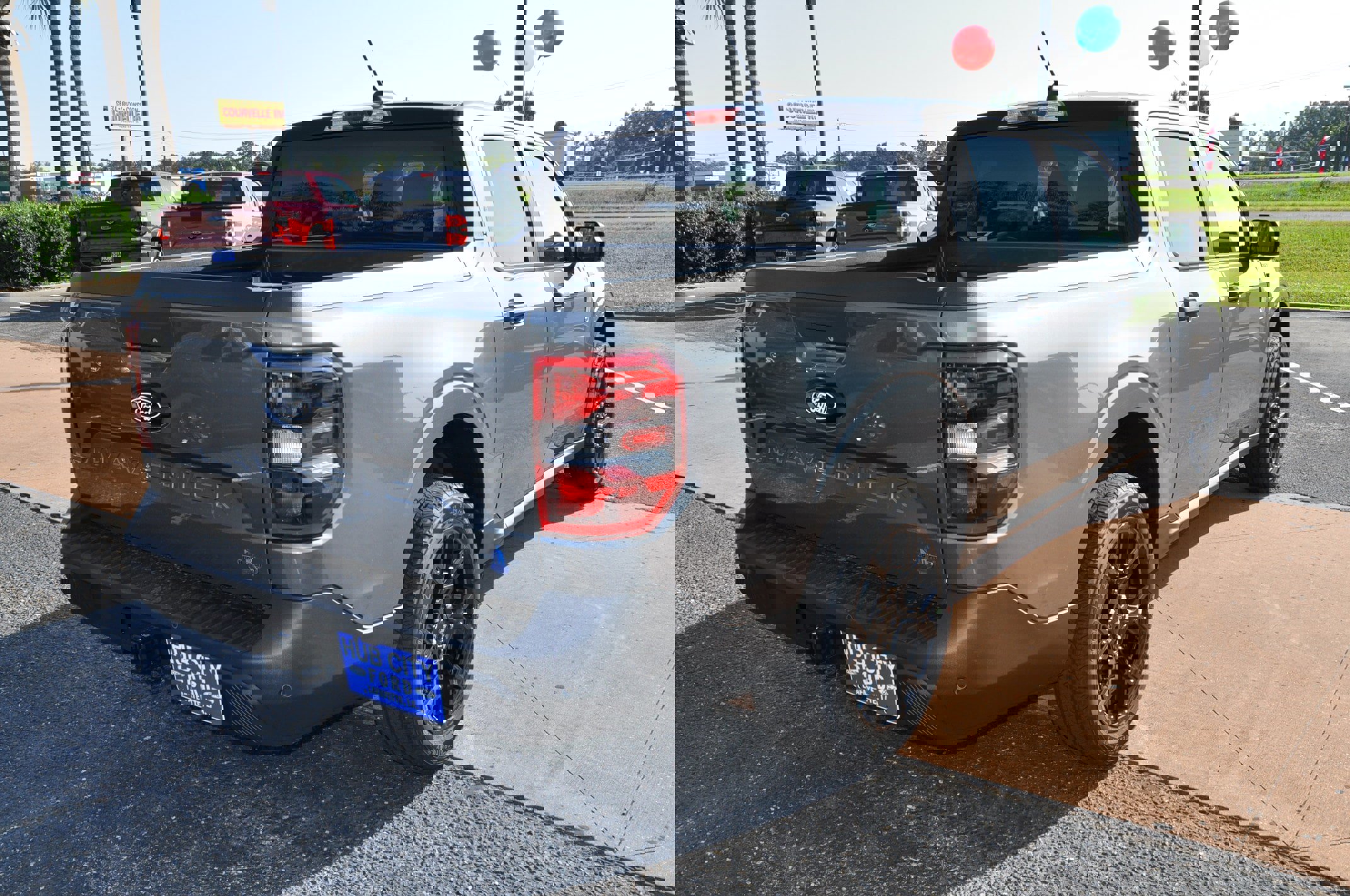 New 2025 Ford Maverick XLT w/ Black Appearance Package image 5