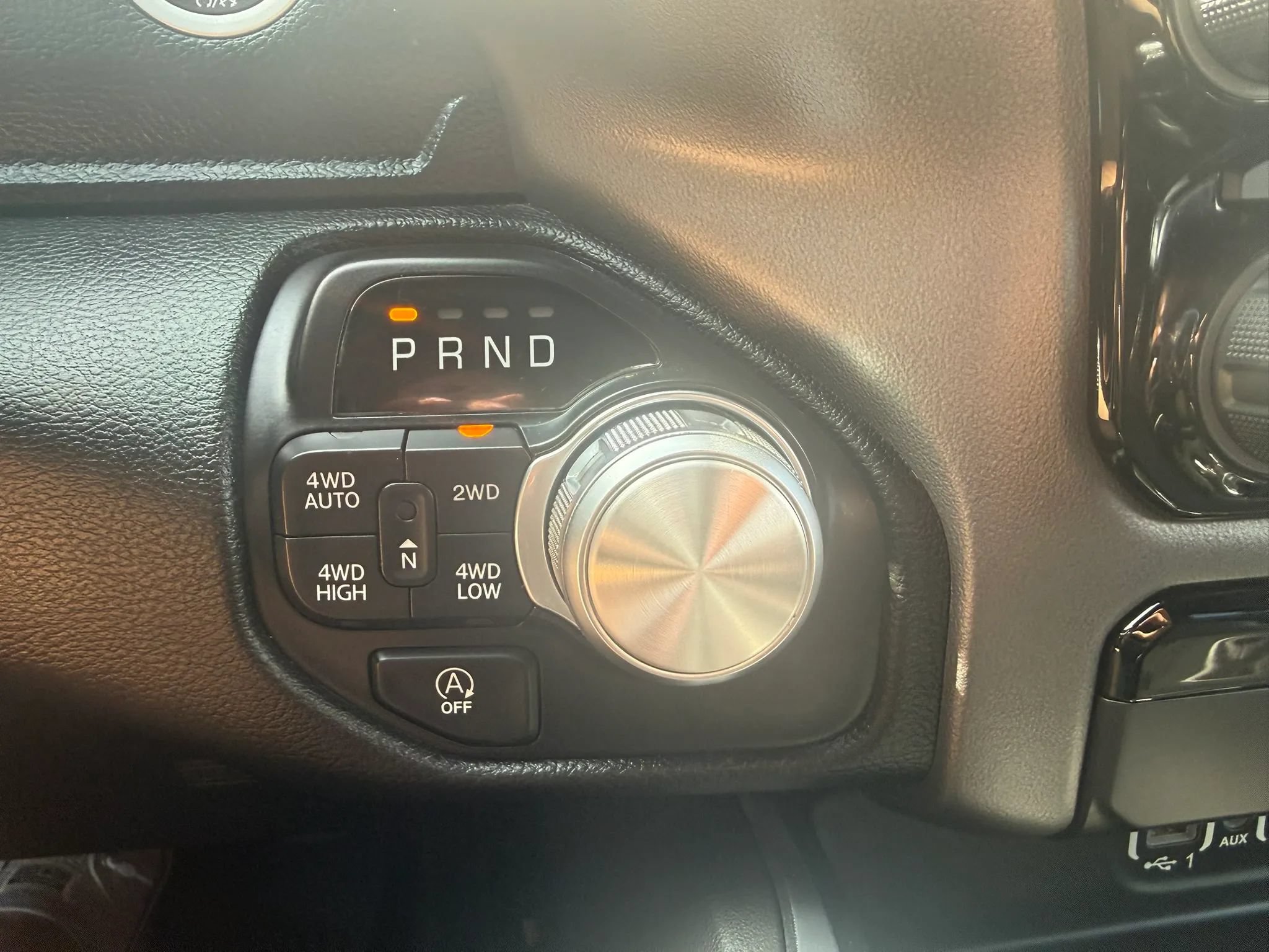 Used 2021 RAM 1500 Laramie w/ Sport Appearance Package AWD/4WD image 14