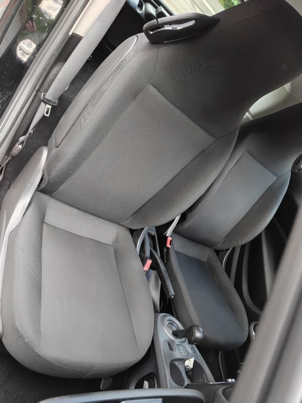 Used 2016 smart fortwo pure RWD image 12