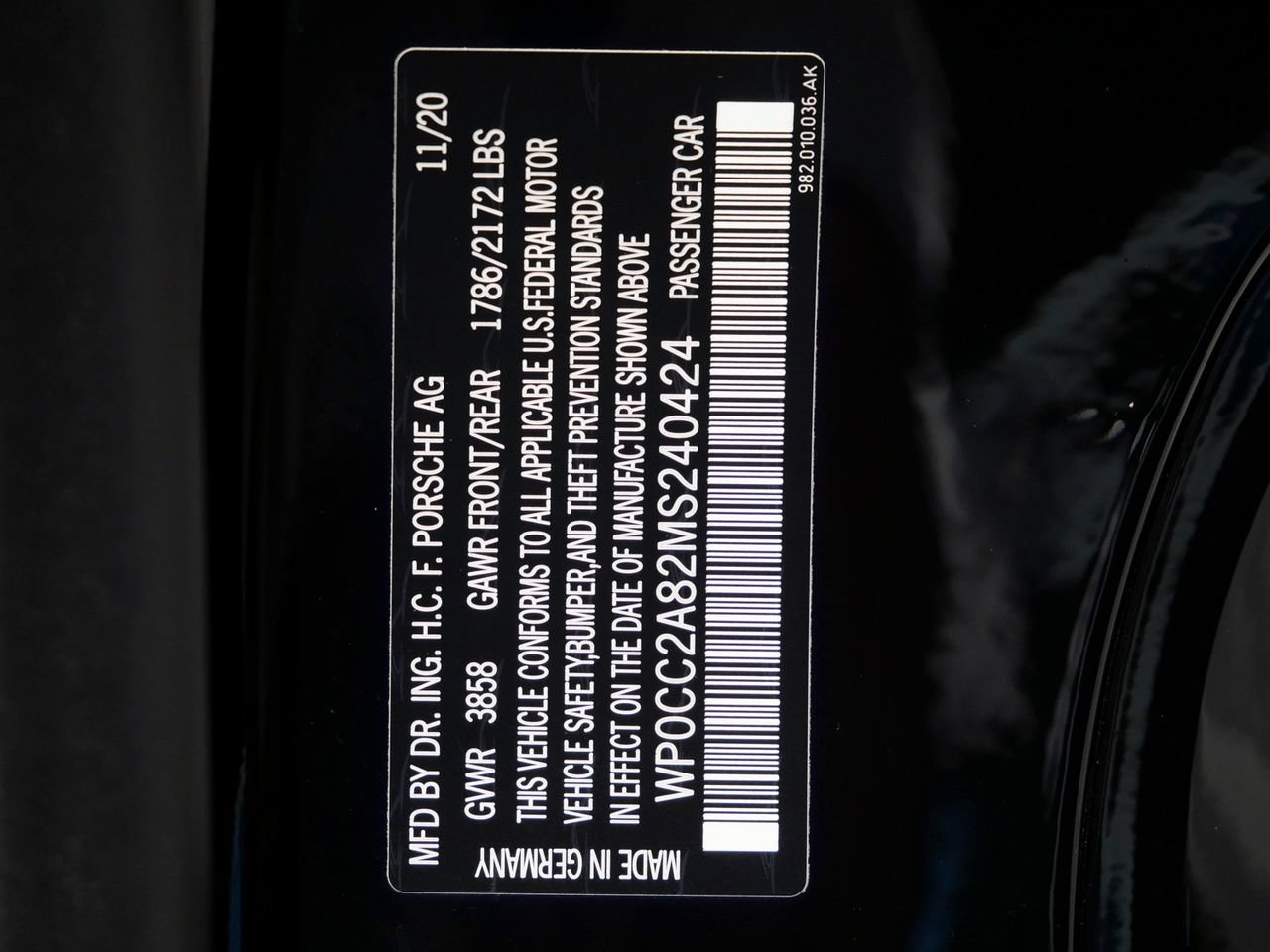 Used 2021 Porsche 718 Boxster Spyder RWD image 28