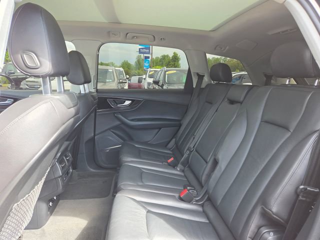 Used 2018 Audi Q7 3.0T Premium Plus AWD/4WD image 15