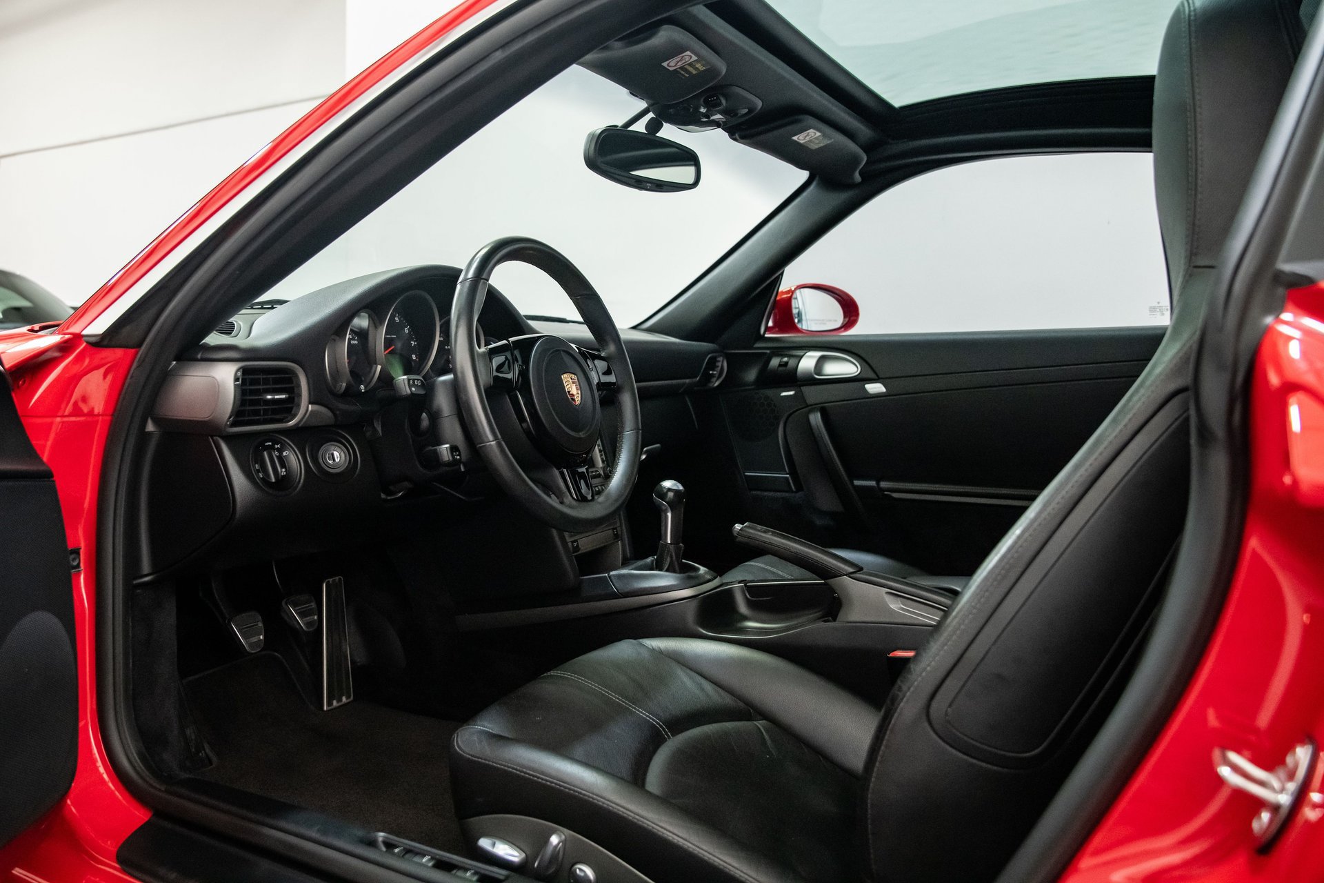 Used 2007 Porsche 911 Targa 4 AWD/4WD image 10