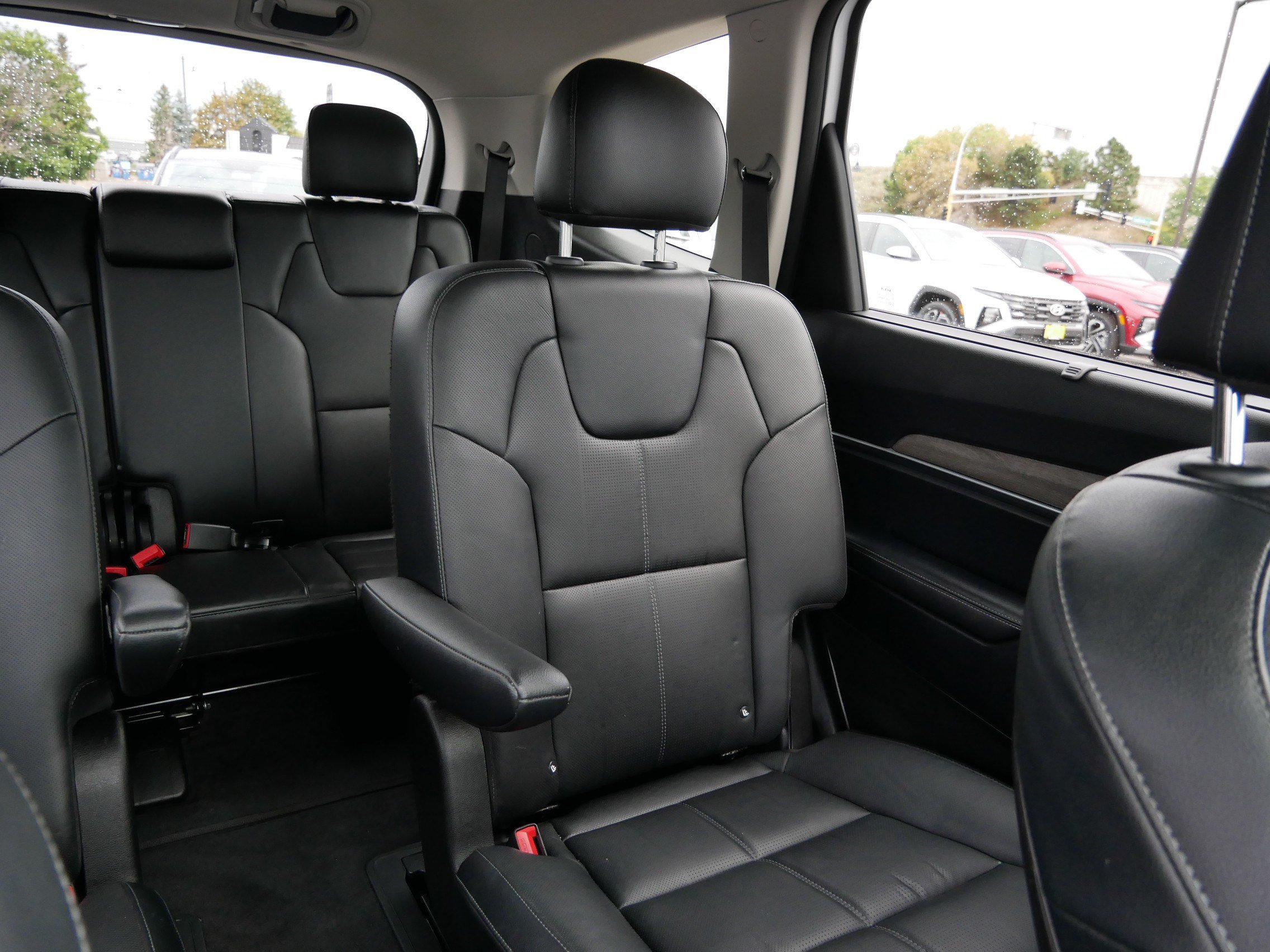 Used 2022 Kia Telluride EX w/ EX Premium Package FWD image 14