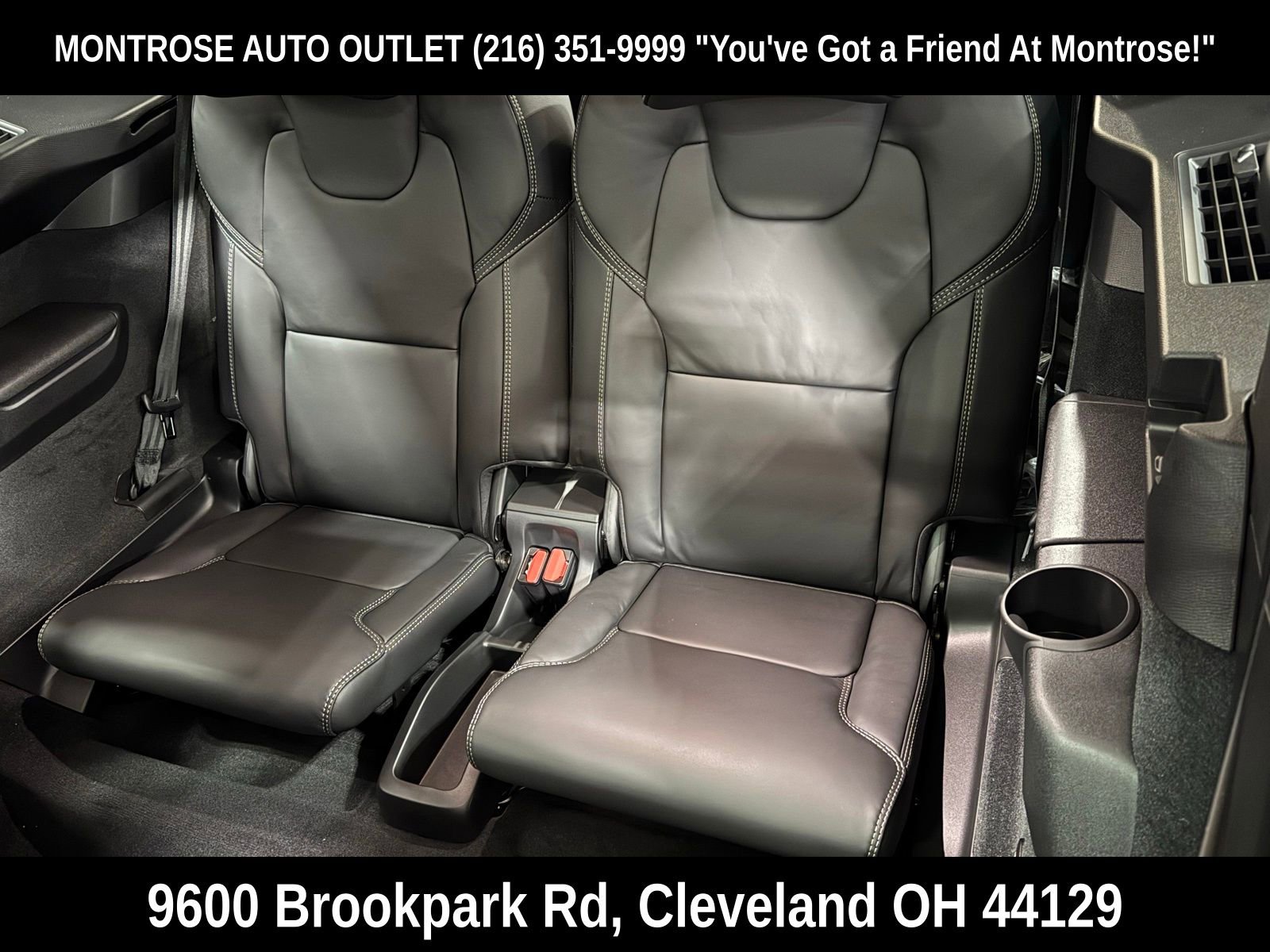 New 2026 Volvo XC90 B6 Ultra w/ Protection Package image 44