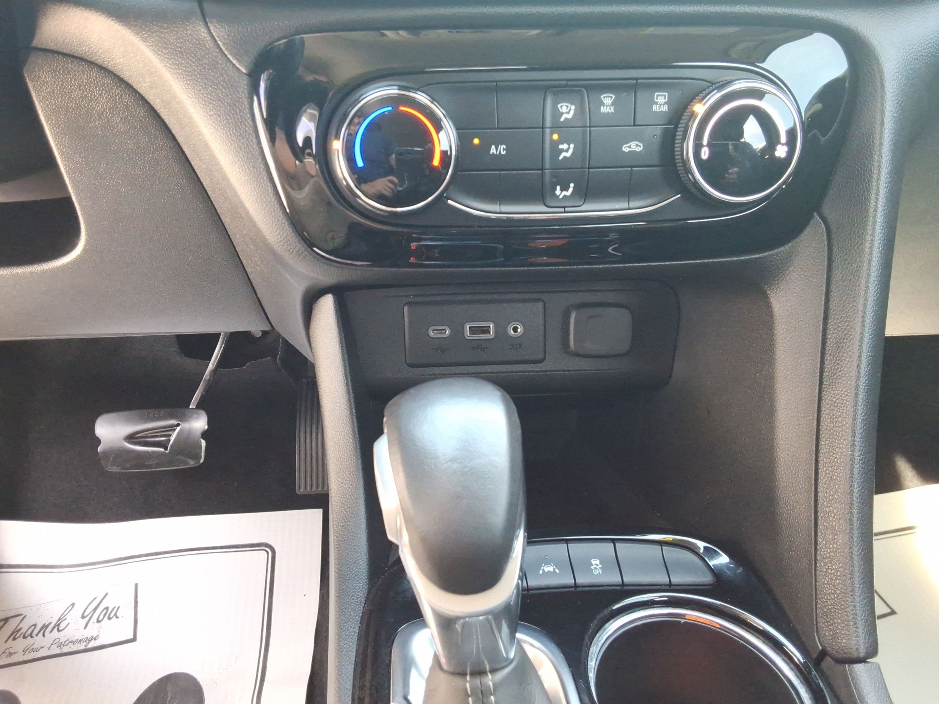 Used 2022 Buick Encore GX Preferred image 18