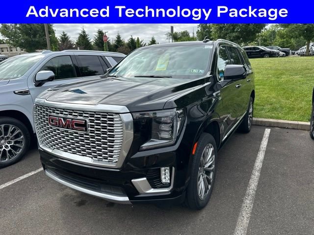 Used 2021 GMC Yukon Denali w/ Denali Premium Package AWD/4WD image 3