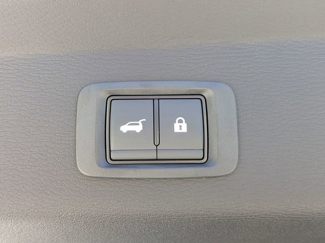 New 2026 Mitsubishi Outlander SE FWD image 14