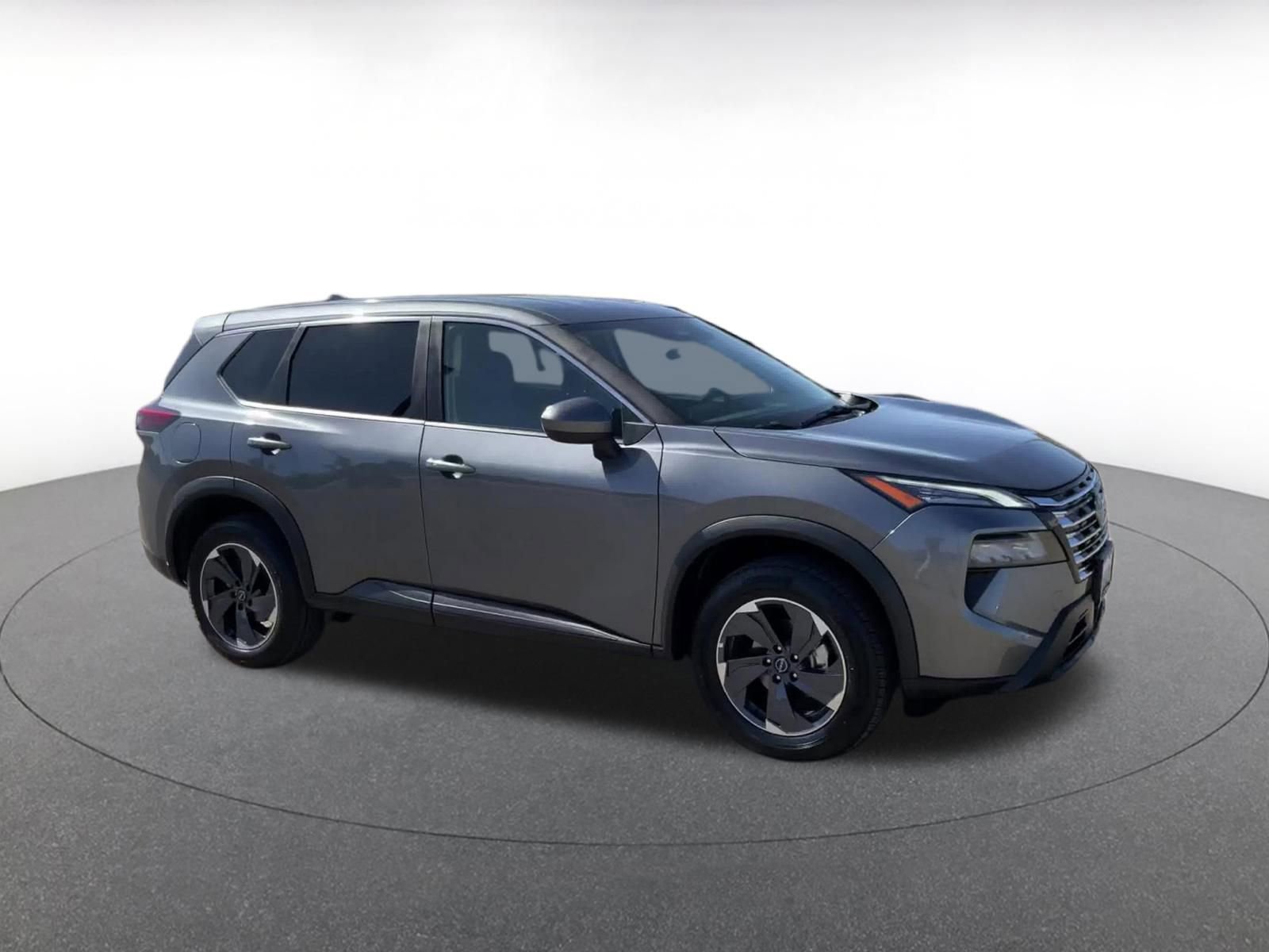 Used 2025 Nissan Rogue SV video 2
