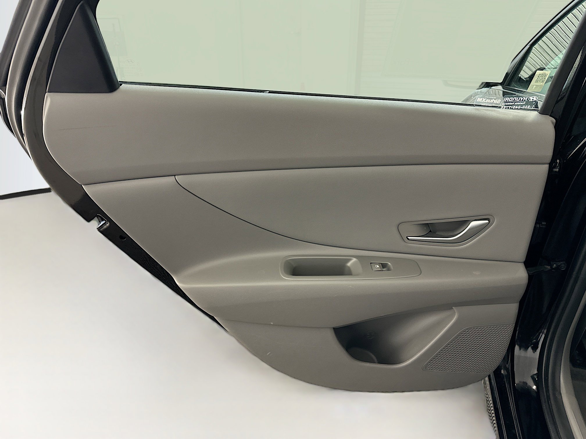 Used 2025 Hyundai Elantra SEL image 28